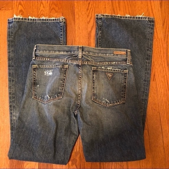GUESS Premium Distressed Jeans Size 10 Long Neutral Travel Jeans  Timeless - Picture 4 of 10